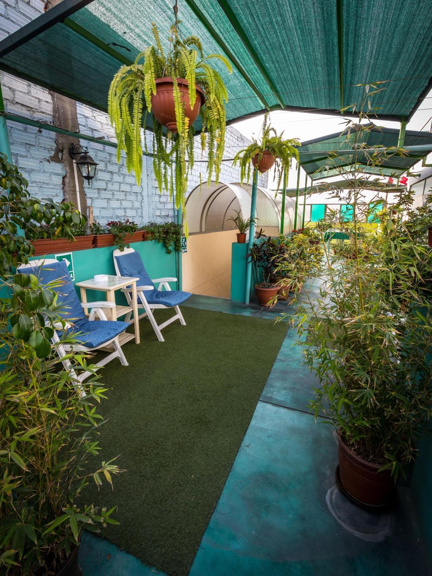 Mama Backpackers Hostel Lima Exterior photo